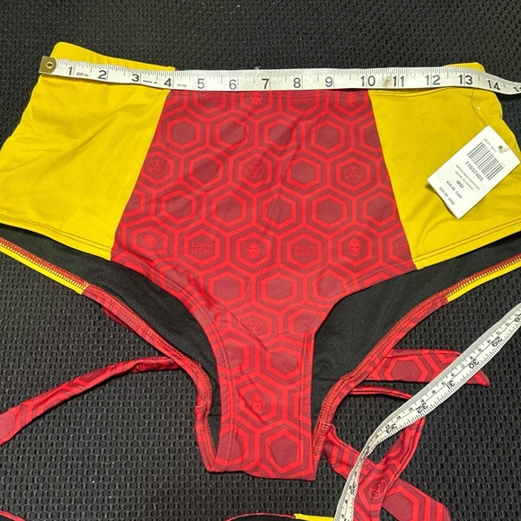 Iron Man Women’s Bikini Bathing Swim Suit Hot Topic 2-piece Marvel NWT Mixed Siz - Picture 8 of 14
